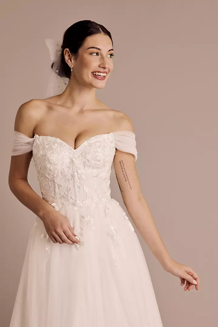 Ball Gown Off The Shoulder Applique Wedding Dress Ball Gown Off The Shoulder Applique Wedding Dress