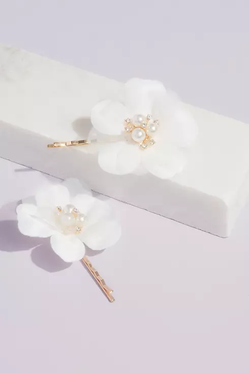 Fabric Petal Floral Hair Pin Set with Pearl Accent Image 1