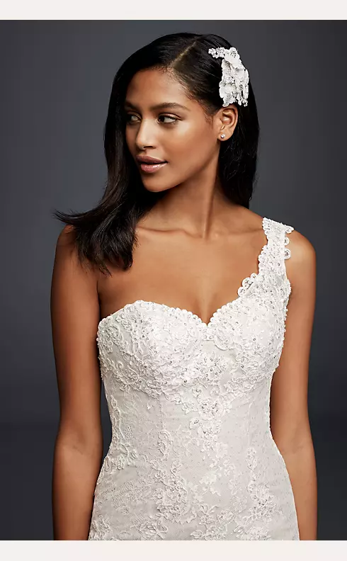One Shoulder Short Wedding Dress with Lace Details Image 3
