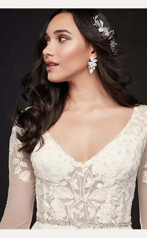 Choosing the Right Lace Wedding Dress with Sleeves