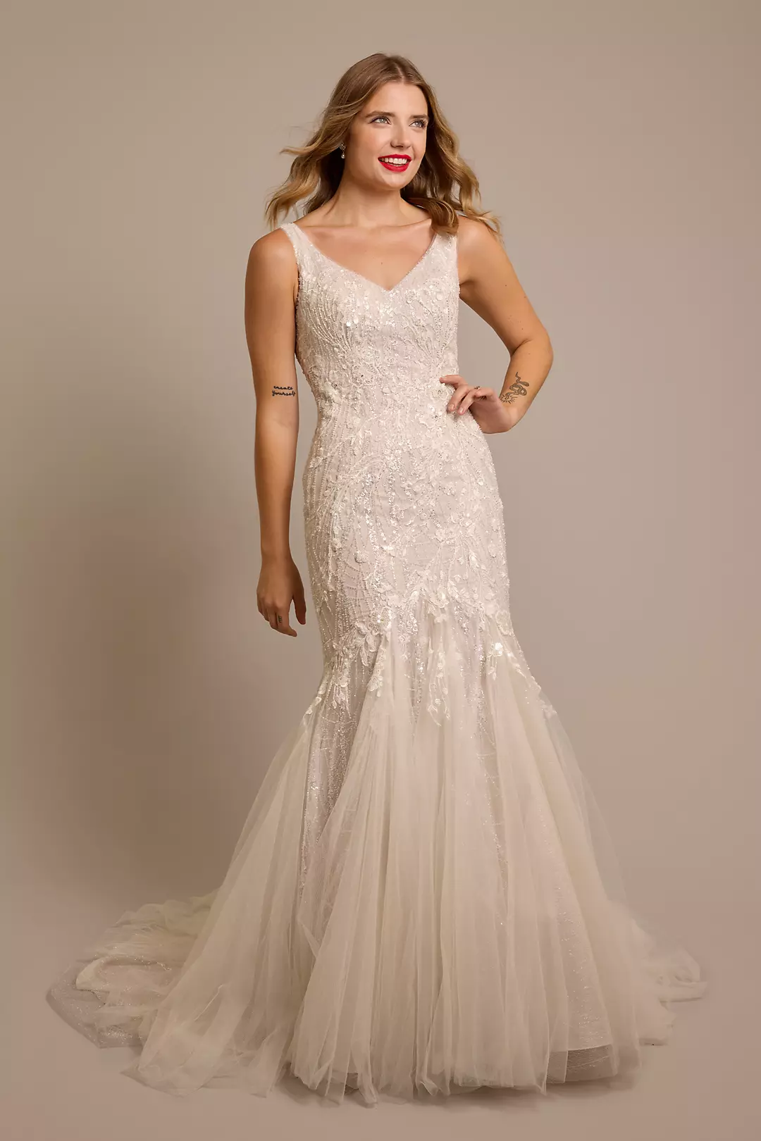 Beaded Lace Applique Tulle Mermaid Wedding Dress Image