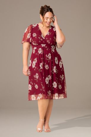 Picture of Plus Size Margot V-Neck Mesh Cocktail Dress