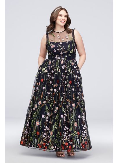 handicappet endnu engang Waterfront Floral Embroidered High-Neck Plus Size Gown | David's Bridal