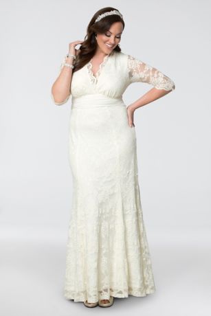 Amour Lace Plus Size Wedding Gown | David's Bridal