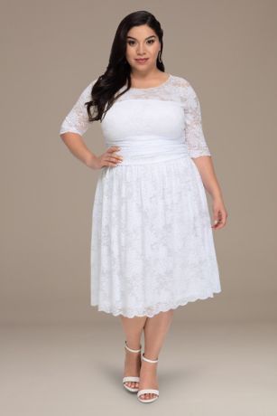 Picture of Aurora Lace Plus Size Short Wedding Dress