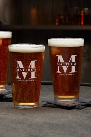 Picture of Lavish Groomsmen Wedding Engraved 16oz Pint Glass