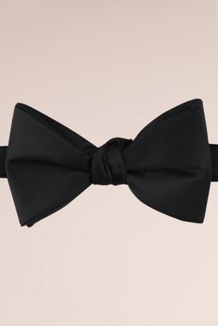 Picture of Large Pre-Tied Bow Tie