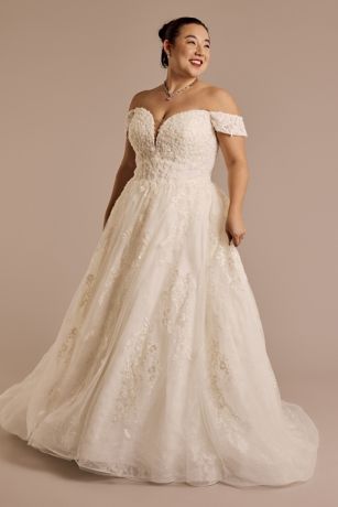 Picture of Off-the-Shoulder Tulle Ball Gown Wedding Dress