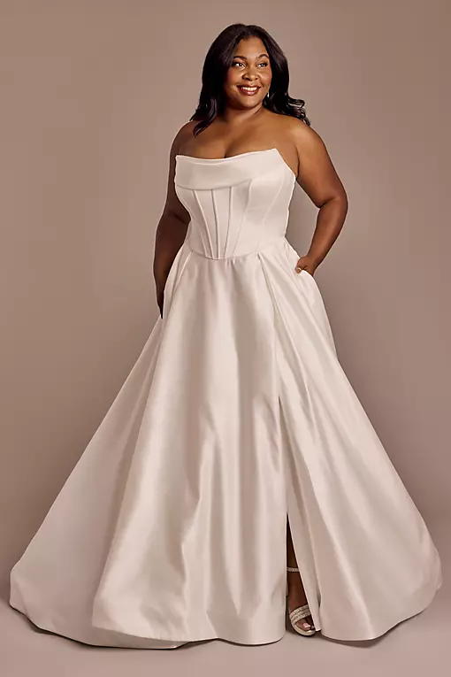 classic hollywood wedding dresses Old Hollywood: Modern Elegance Designed for brides seeking a blend of classic Hollywood elegance and modern sophistication When Old Hollywood Glamour Meets