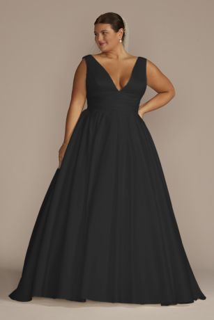 David's Bridal Collection Cummerbund Satin Ball Gown Wedding Dress in Black Size: 16W David's Bridal