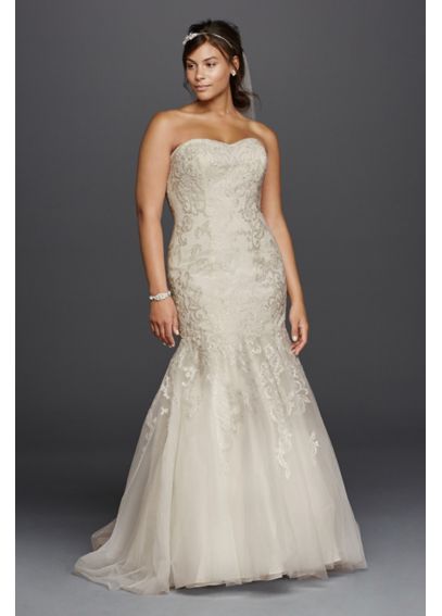 Lace Sweetheart Neckline Plus Size Wedding Dress - Davids Bridal