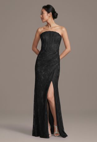 Picture of Lace Sculpted Neckline Sheath Dress