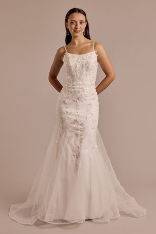 Picture of Lace Applique Mermaid Wedding Dress with Godets