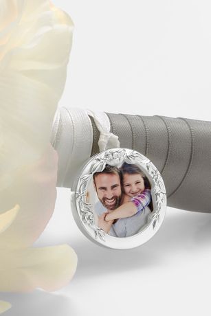 Picture of Kittenish Engraved Round Bouquet Photo Charm