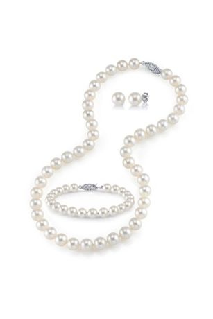 Picture of White Freshwater Pearl Jewelry Set