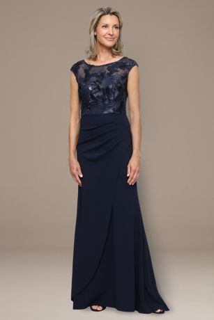 Picture of Long Sleeveless Crepe Dress with Soutache Bodice