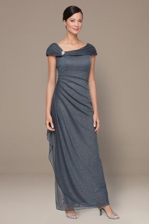 Picture of Long Glitter Mesh L-Neck Dress with Embellisment