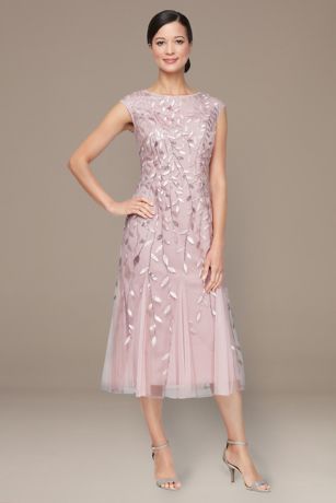 Picture of Midi Embroidered Dress with Godet Detail Skirt