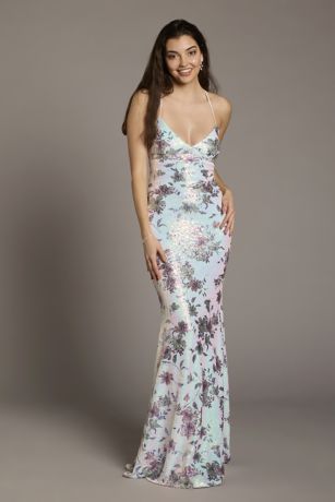 Prom Dresses 2025 in Trendy Styles | David's Bridal