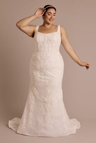 Picture of Tank Strap Lace Applique Mermaid Wedding Dress