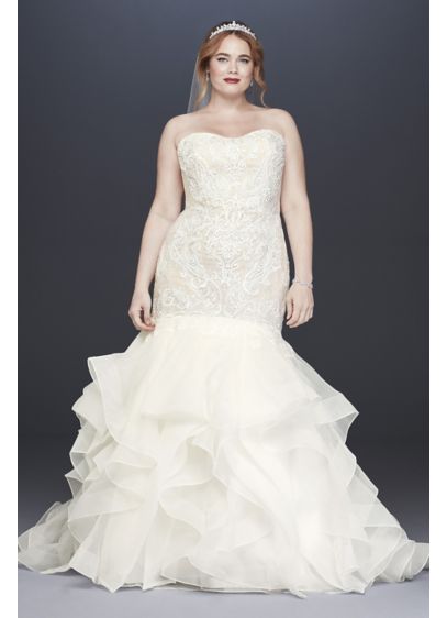 Scroll Lace Trumpet Plus Size Wedding Dress | David's Bridal