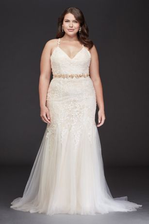 Cross-Back Chantilly Lace Plus Size Wedding Dress | David's Bridal