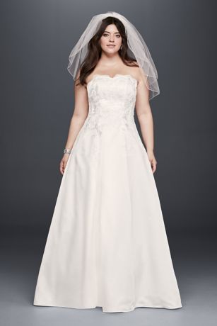 A-line Plus Size Wedding Dress with Swag Sleeves | David's Bridal
