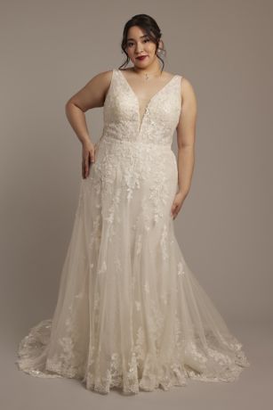 Galina Signature Tulle Plunging Tank A-Line Wedding Dress in Solid Ivory Size: 16W David's Bridal