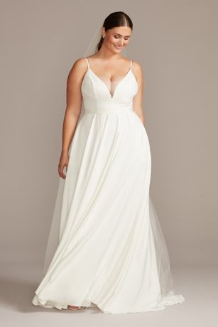 para novias curvy - tallas grandes - David's Bridal