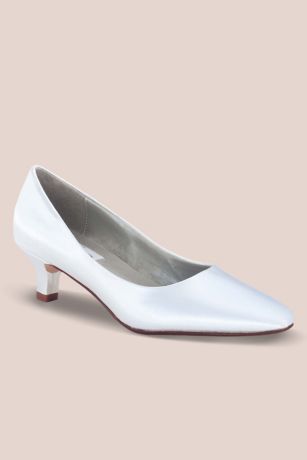 Picture of Dyeable Satin Low Heel Closed Toe Pumps