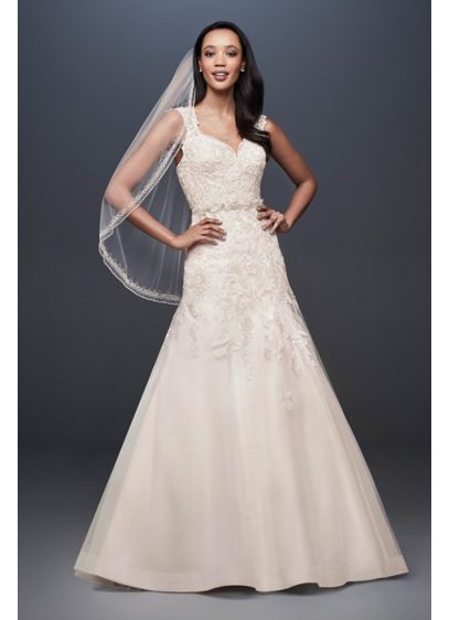 As-Is Tulle Cap Sleeve Mermaid Wedding Dress - This cap sleeve mermaid wedding dress features an