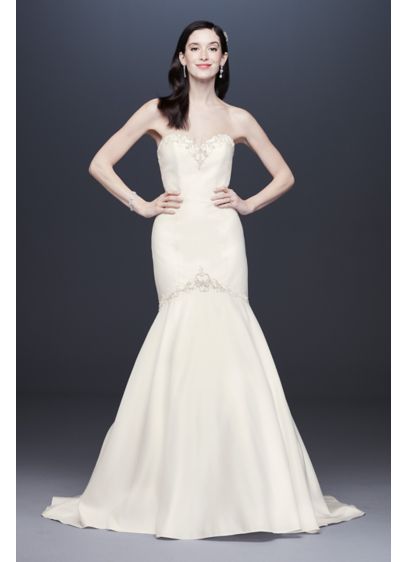 Lace Mermaid Wedding Dress With Moonstone Detail David S Bridal