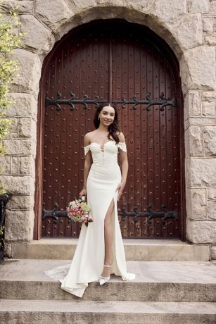 Picture of As Is Stretch Crepe Plunge Mermaid Wedding Dress
