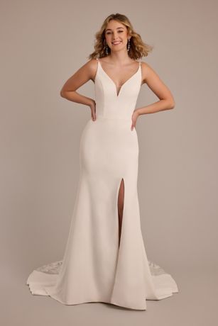 Picture of Crepe Mermaid Wedding Dress with Appliques