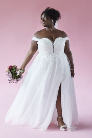 Picture of Off-the-Shoulder Tulle Appliqued Ball Gown