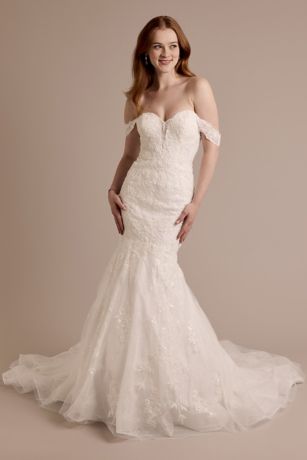 Picture of Lace Applique Mermaid Gown with Swag Sleeves