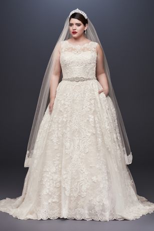 Picture of As - Is Lace Plus Size Wedding Dress