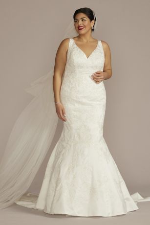 Picture of Lace Applique Satin V-Neck Mermaid Dress