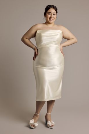 Picture of Sculpting Satin Midi Dress with Draped Bodic