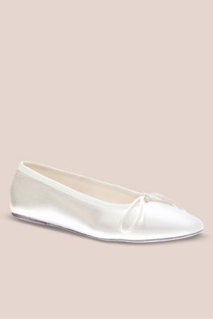 Picture of Dyeable Satin Closed Toe Flat Ballet Slippers