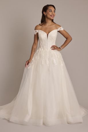 Picture of Lace and Tulle Ball Gown Wedding Dress