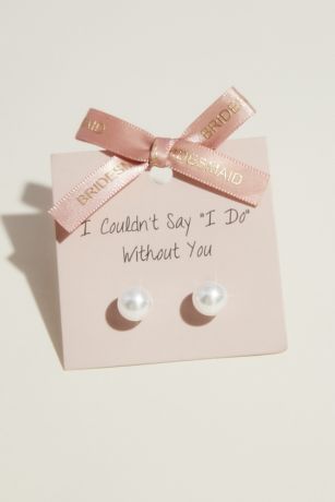 Picture of Bridesmaid Pearl Earrings