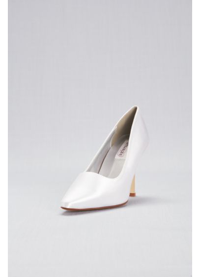 satin dyeable pumps
