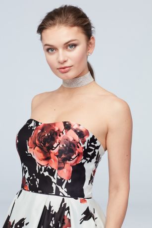 Picture of Fluid Crystal Grid Choker Necklace