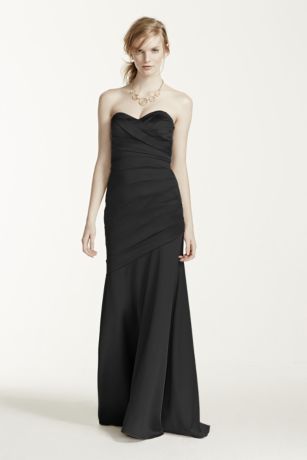 Picture of Long Sweetheart Neck Stretch Satin Dress