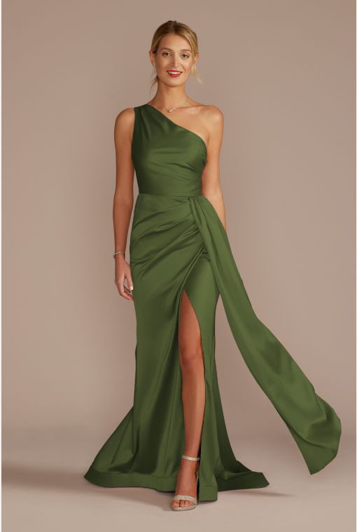 kelly green bridesmaid dress