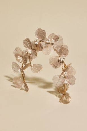 Picture of Metallic Flower Halo with Pearls