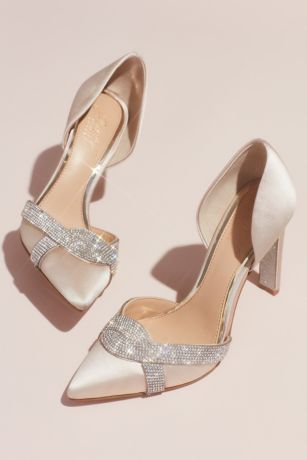 badgley mischka ivory satin shoes