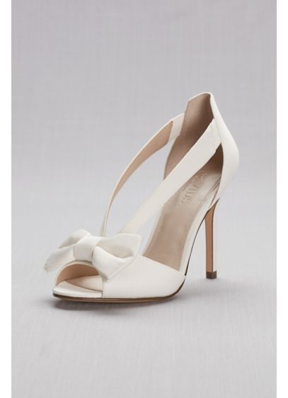 Two-Piece Strappy Bow Pumps | David's Bridal