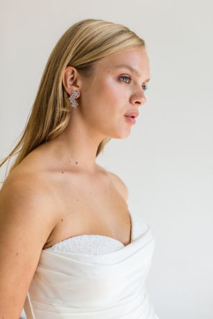 Picture of Melba Crystal Floral Drop Earrings